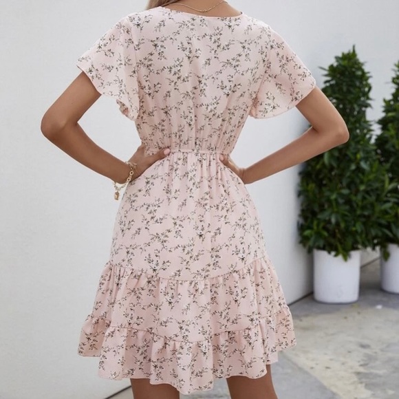 SHEIN Floral A-line Dress - Picture 2 of 6
